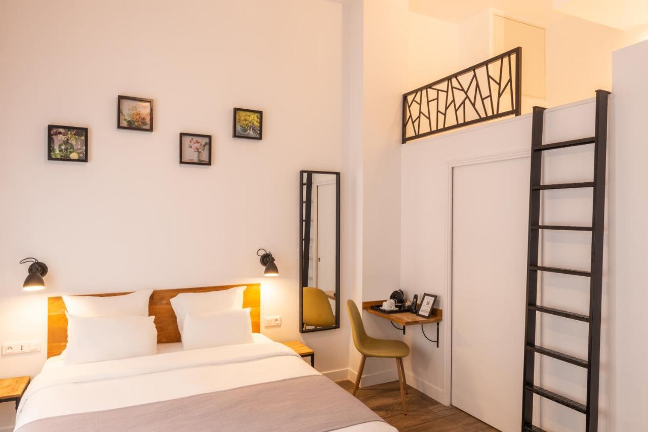 Terre Neuve 3* Parijs